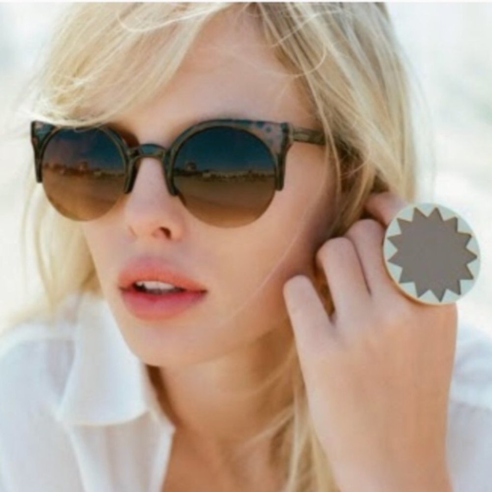 🟢 2/$20 Large House of Harlow Statement Ring